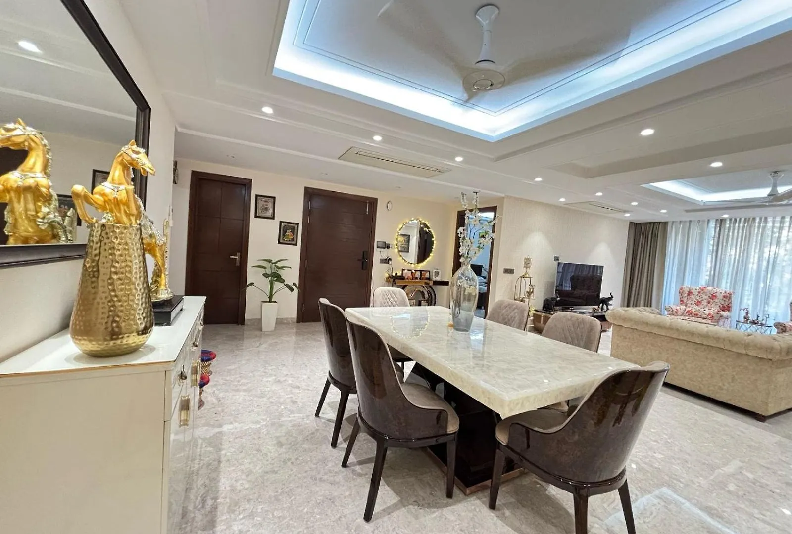 Elegant 3 Bhk Apartment In Dlf Gurugram Gurgáon